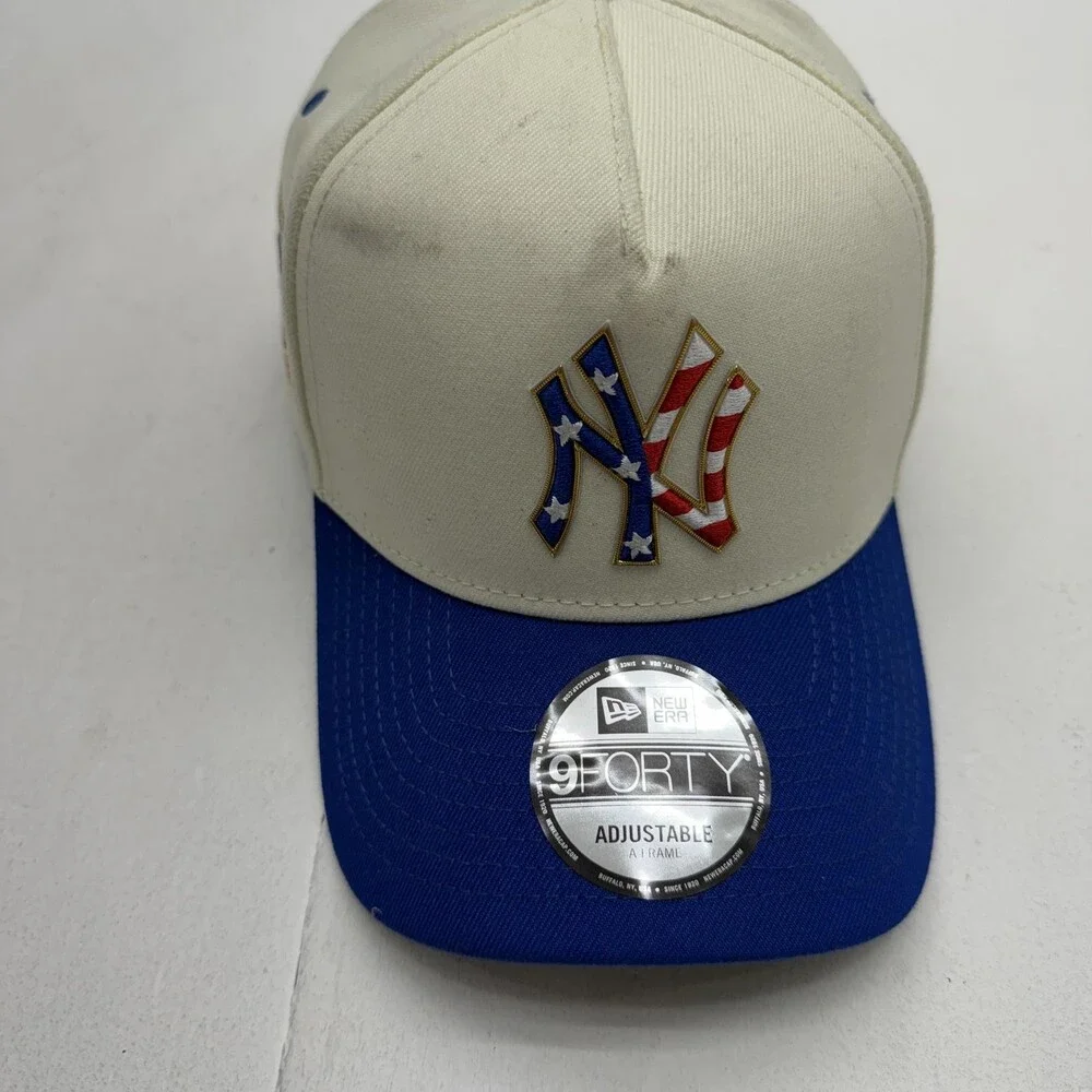 New York Yankees Hat Cap Snap Back One Size White MLB Baseball 9FORTY New Era